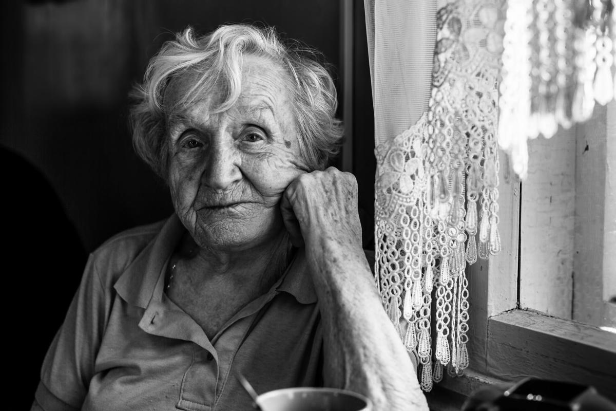 BIZ-PFP-BANKRUPTCY-ELDERLY-MCT