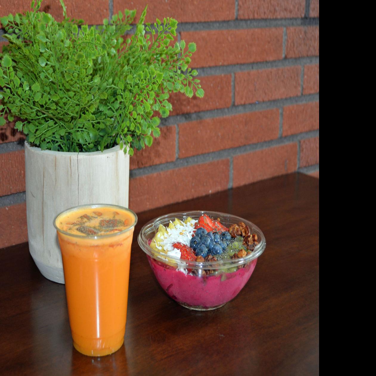 Juice Pub Eatery Healthy From The Inside Out Azdailysun Com