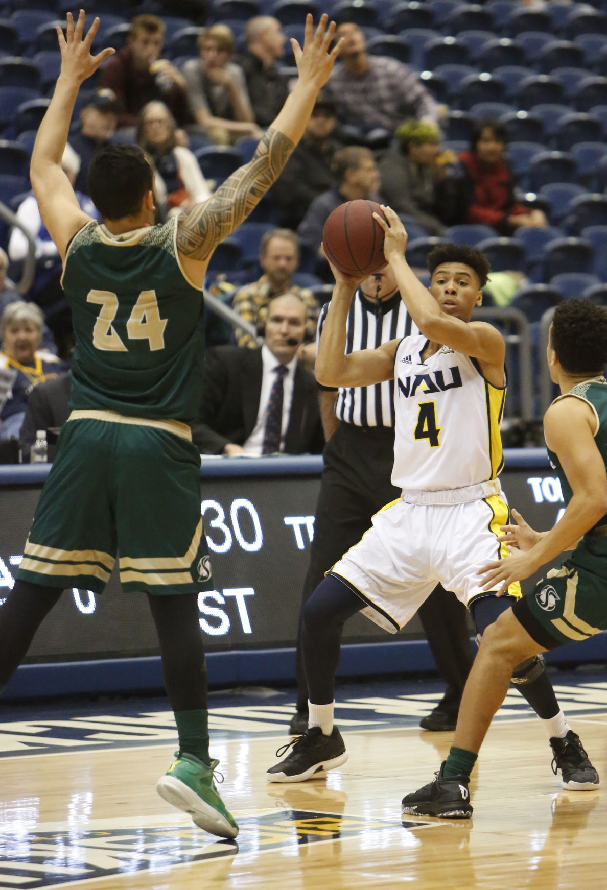 NAU men's basketball bounces back