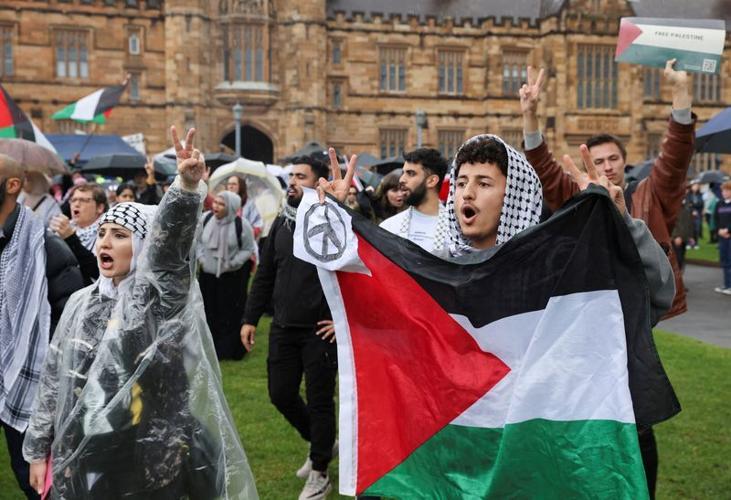 'Show solidarity': Pro-Palestinian protesters camp across Australian ...