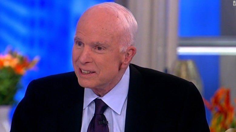 McCain pleads for unity in the wake of Niger attack