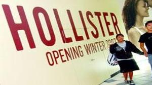 It S A Mall World And Getting Bigger Business Azdailysun Com