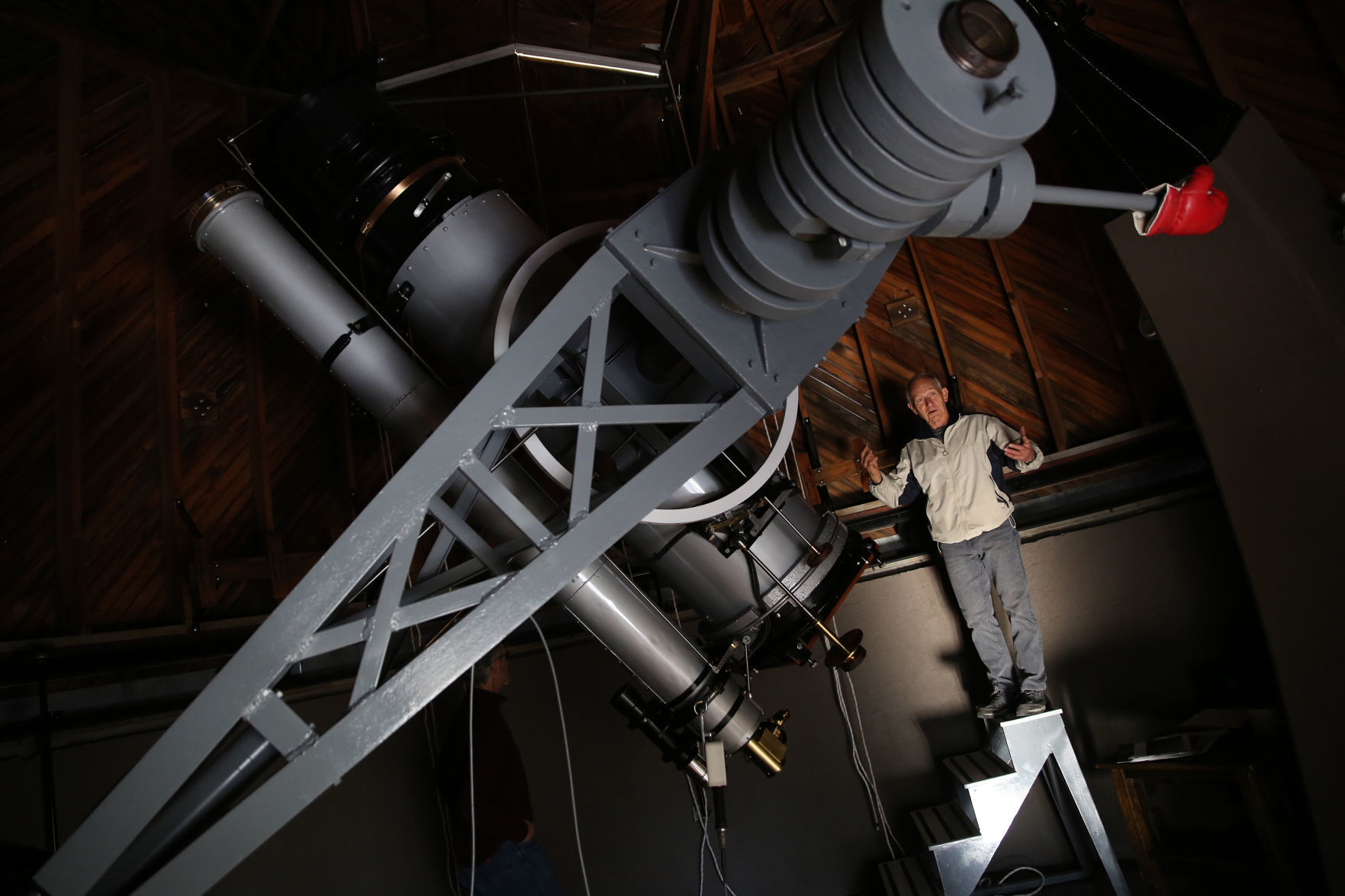 Pluto store discovery telescope