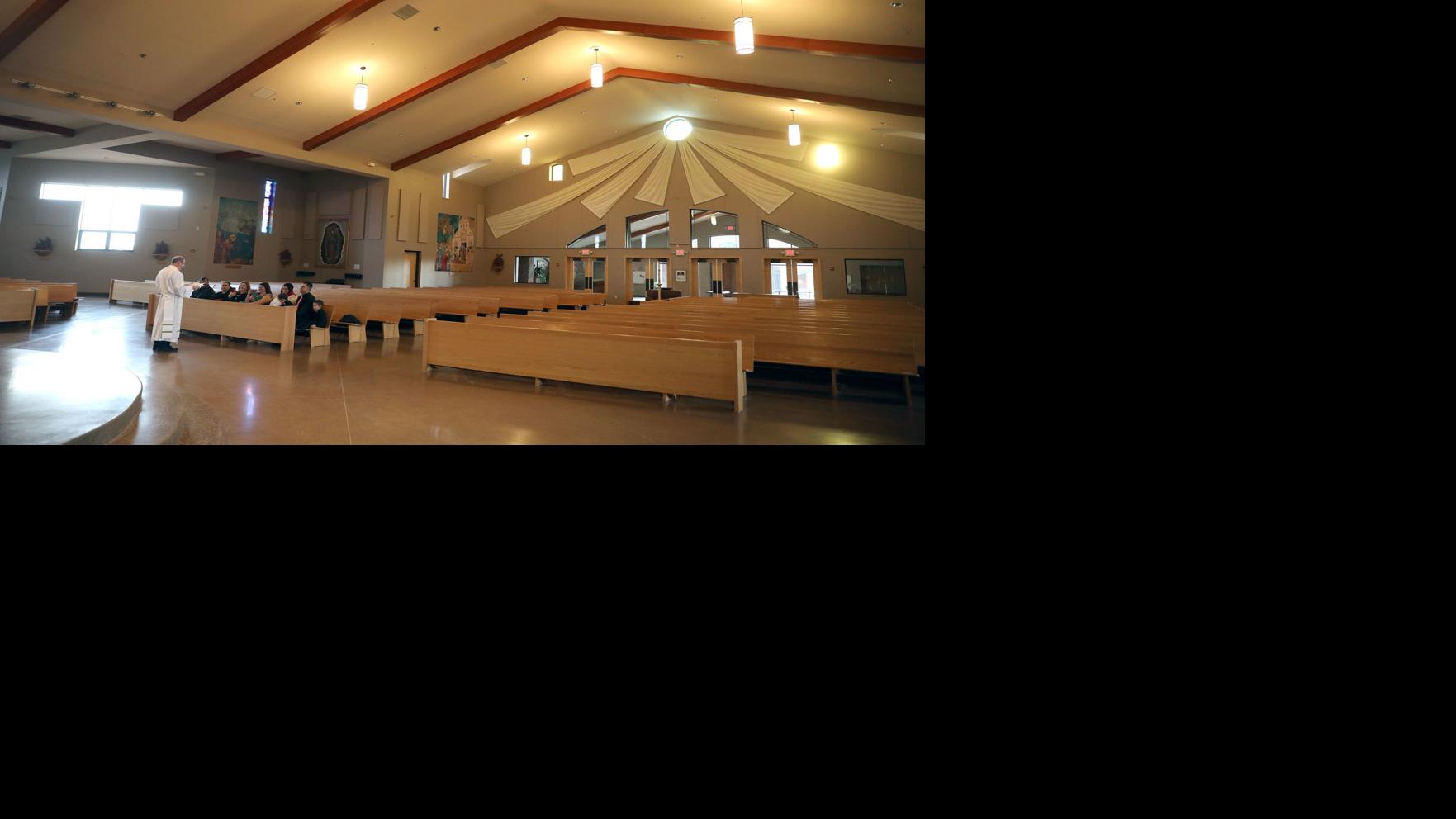 Gallery: Attending religious gatherings while avoiding crowds