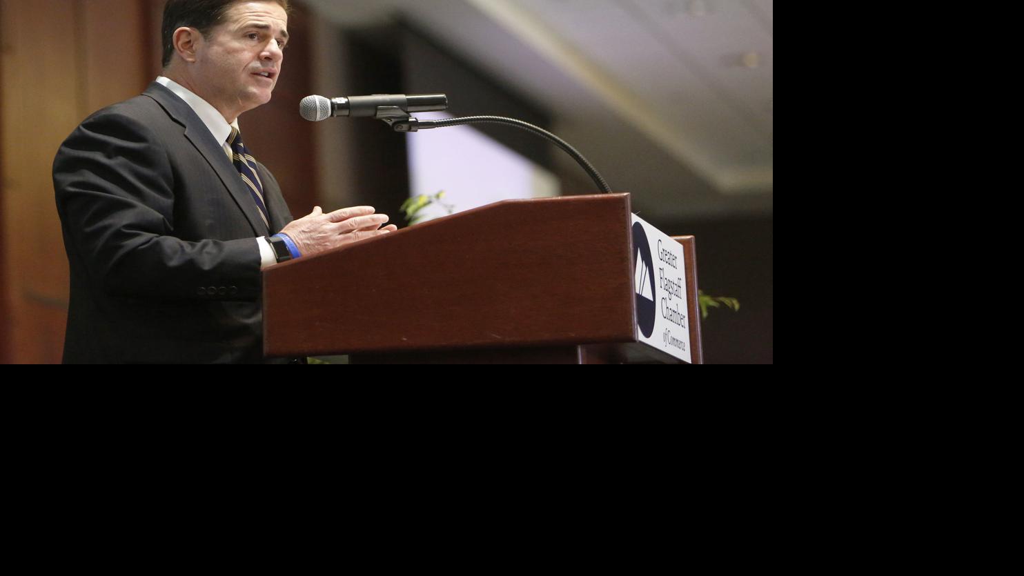 Ducey highlights Grand Canyon, business climate at Chamber awards