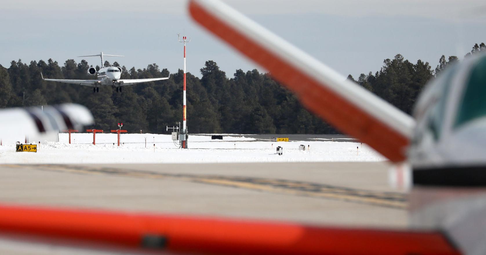 Flagstaff Pulliam Airport runway closed for paving, halting commercial flights until July 15 - Vimarsana News