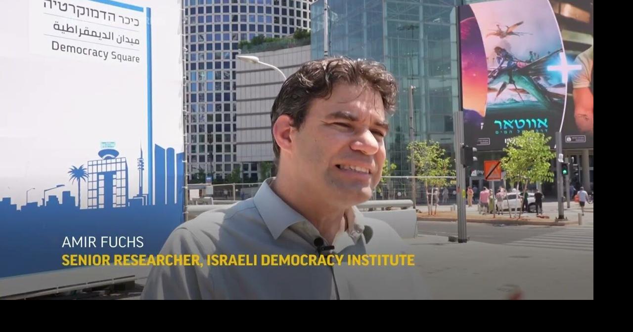 Thousands march to Israel's Parliament