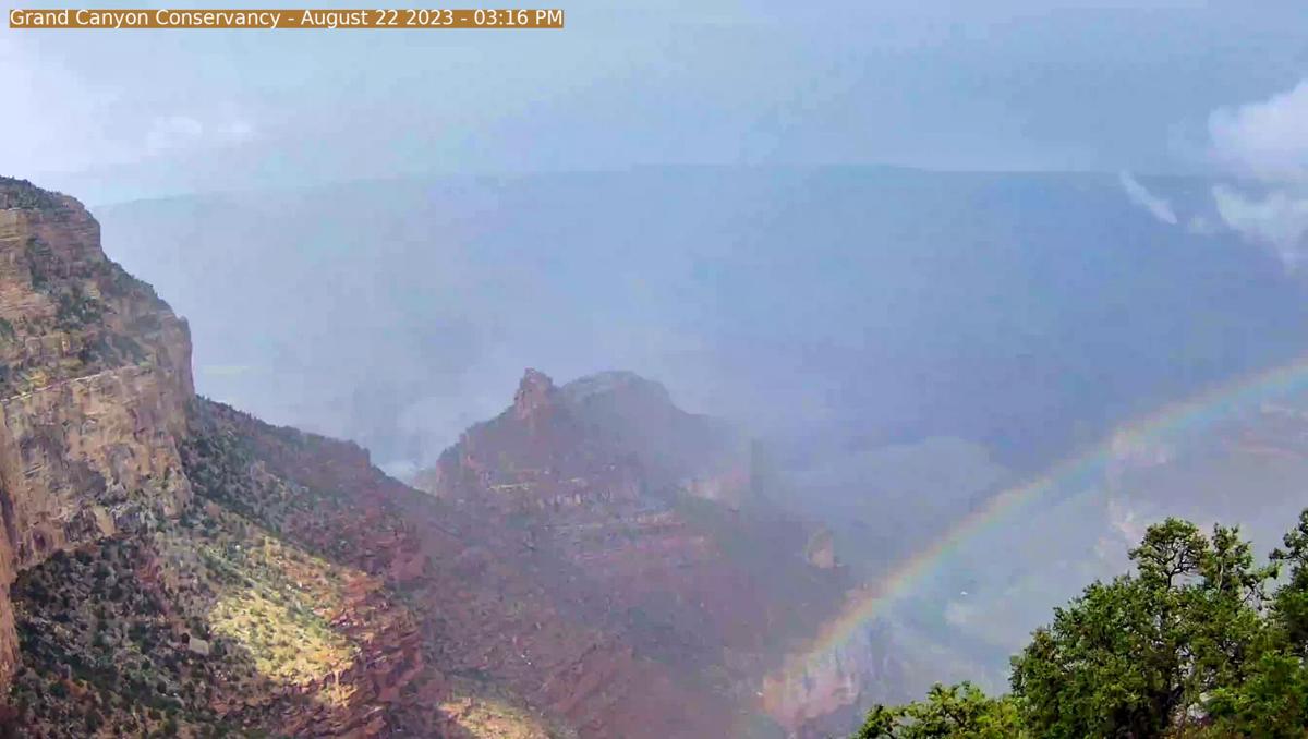 Flooding hits Grand Canyon Village, stalls travel