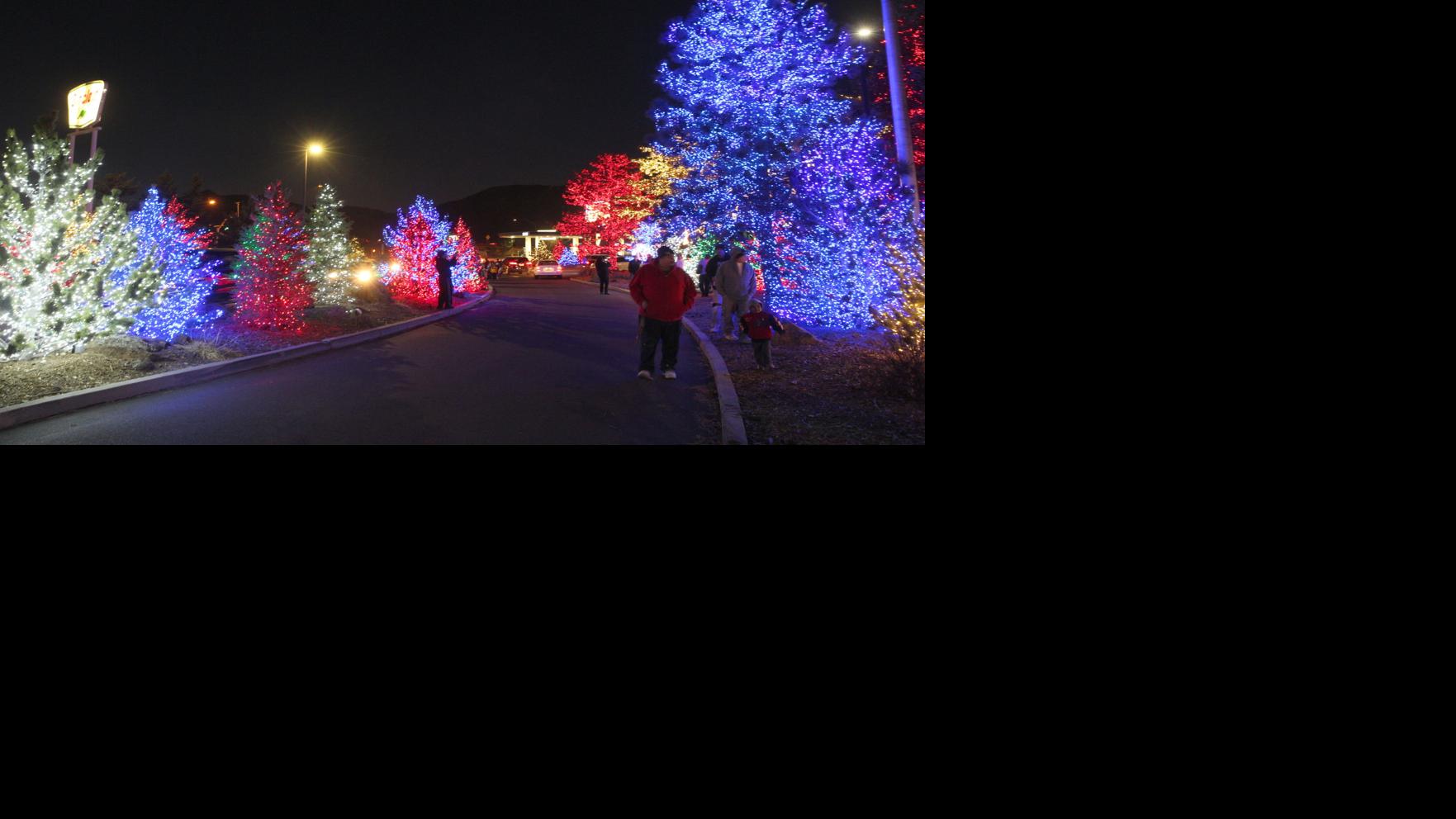 City Of Tiny Lights Around the Town: Festival of Lights at Flagstaff's Little America to