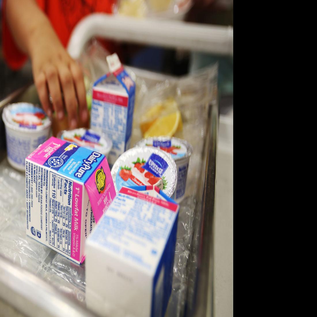 Elementary School Share Tables Keep Unwanted Lunch Food Out Of
