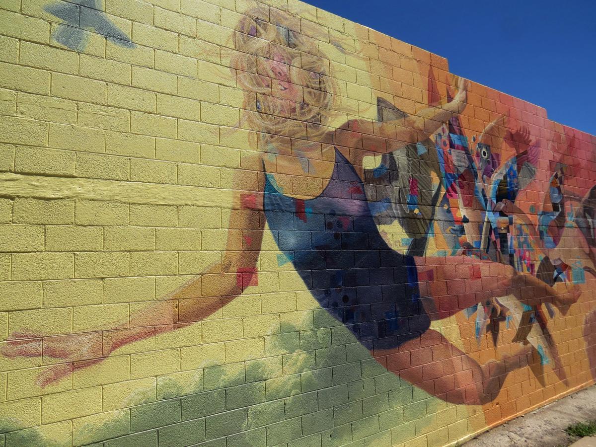 The Amazing Murals Of Downtown Flagstaff An Urban Hiking Guide