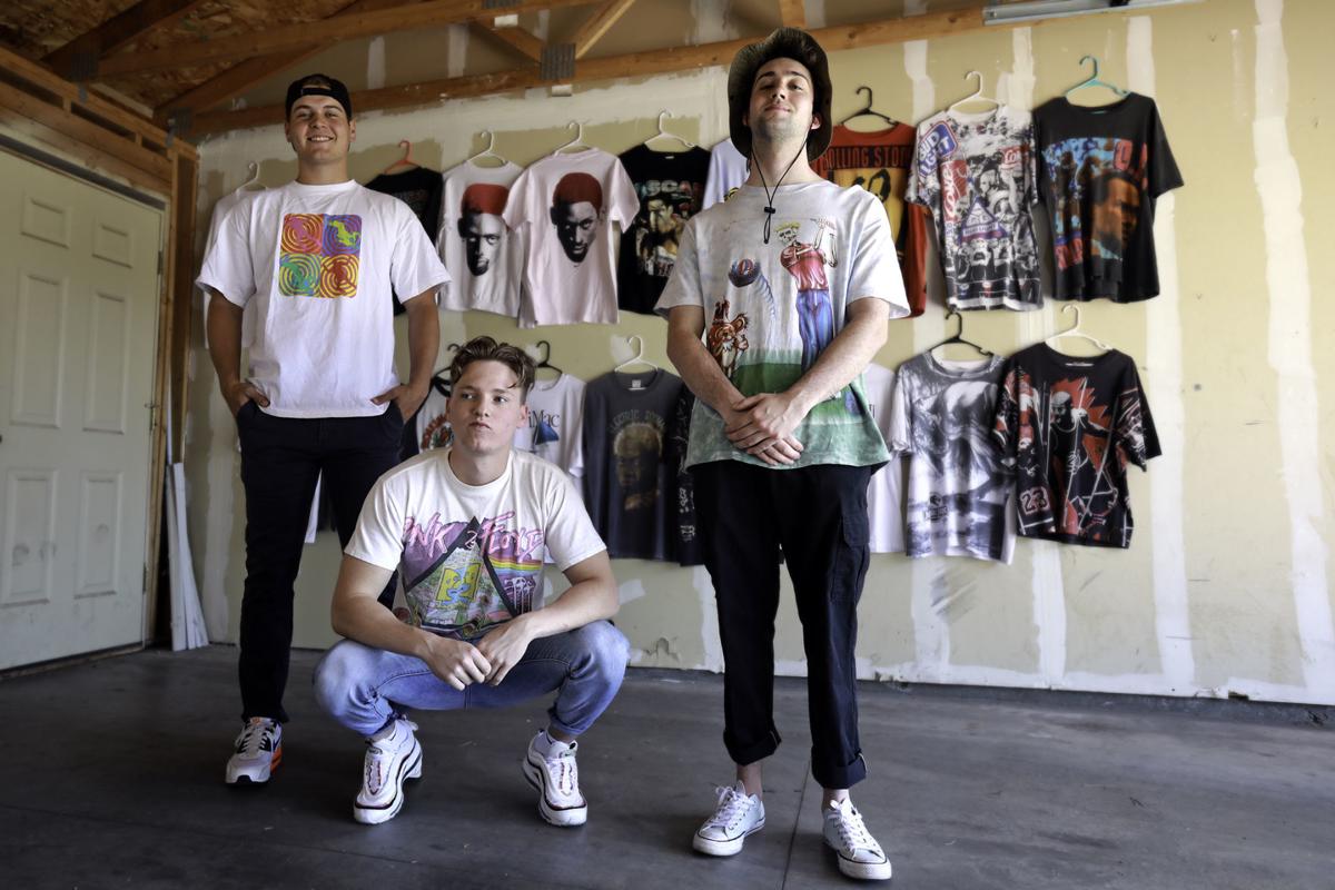 Bringing 80s 90s Style Back To Flagstaff Local Azdailysun Com