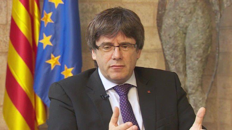 Spain threatens direct rule as Catalan leader calls for talks
