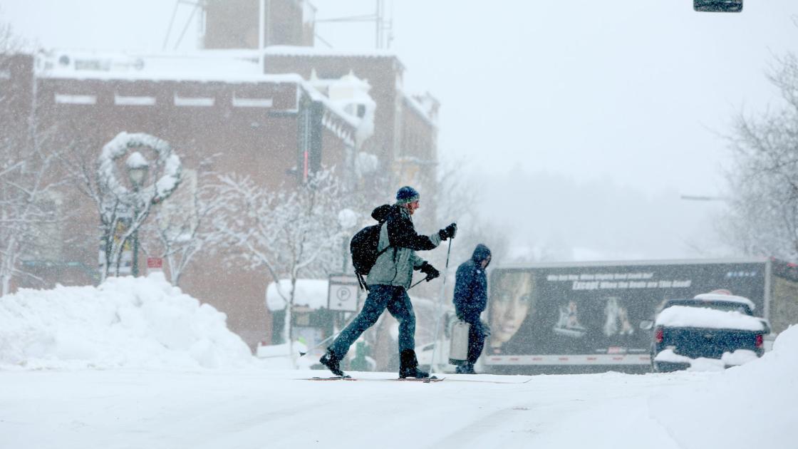 Switzerland: here comes santa claus on lake lucerne Flagstaff News, Articles, Stories & Trends for Today