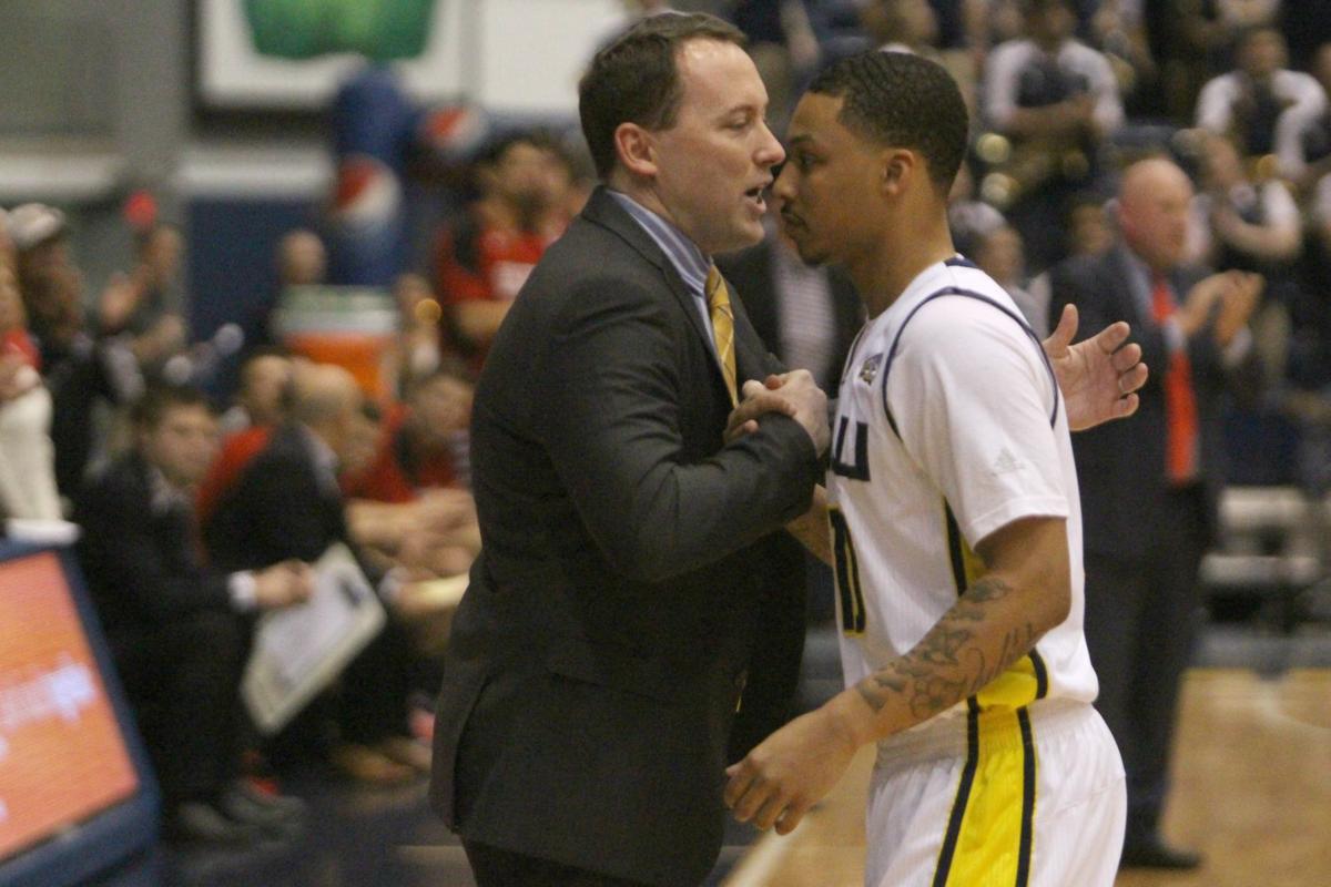 Nau Men Dominate Eastern Washington On Senior Day In Skydome