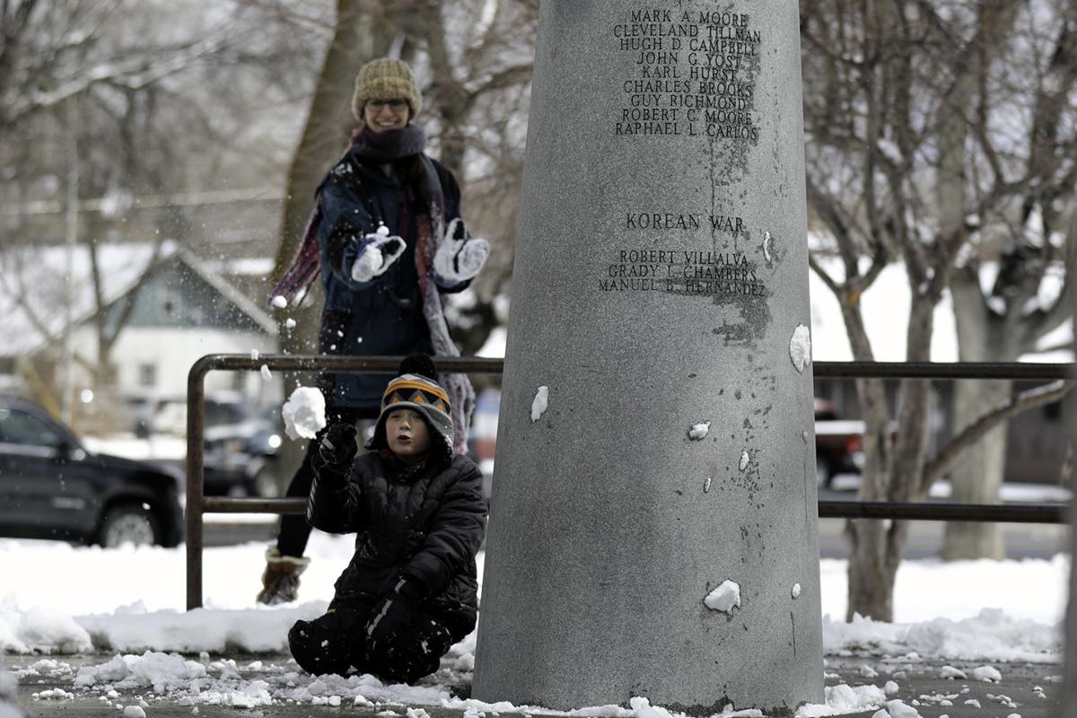 Snow Coats Flagstaff In Early March Local Azdailysun Com Flagstaff az march weather forecast and climate information atlas. snow coats flagstaff in early march