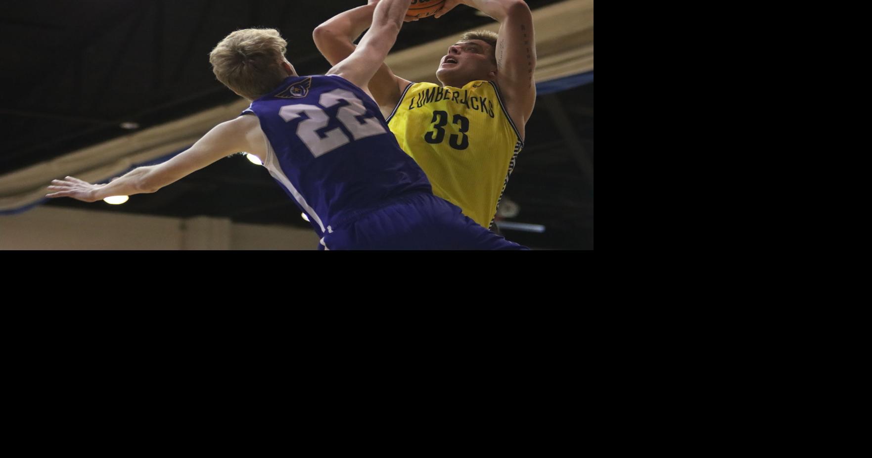 Towt records triple-double as NAU men's hoops defeats Embry-Riddle