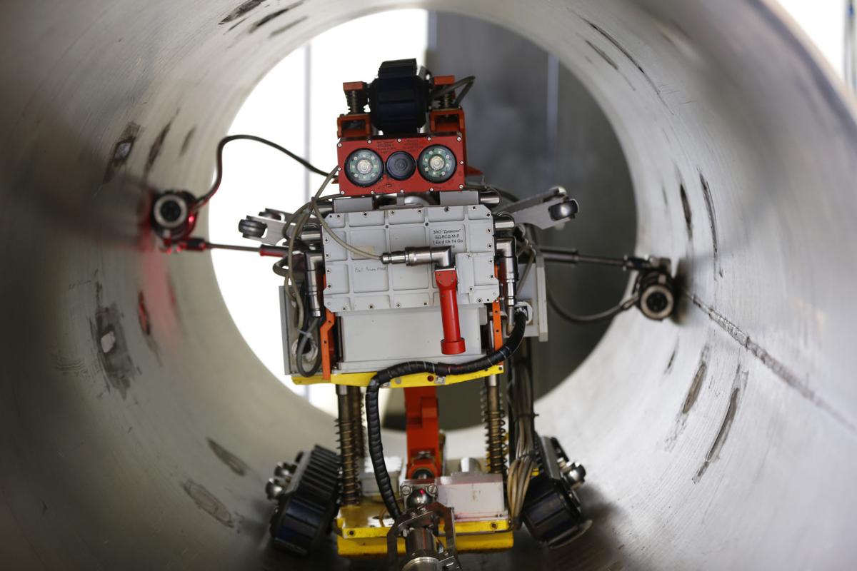 Robots roll out to help stop oil spills