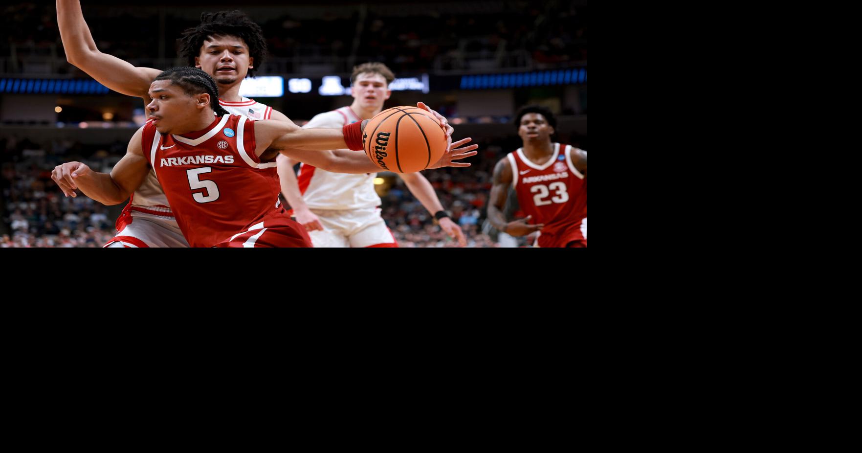 No. 1 Arizona sets NCAA Tourney record en route to Elite Eight in San Jose