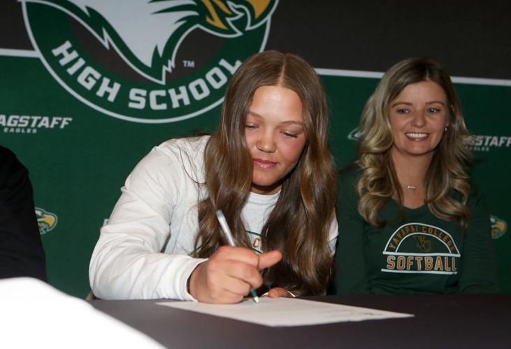 Hallie Watkins Signing