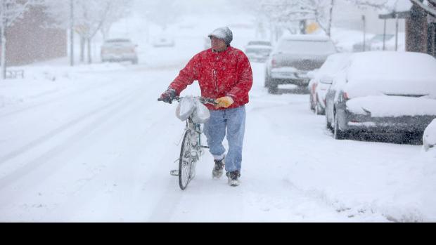 Flagstaff winter parking restrictions begin this week; council updated on changes to snow operations