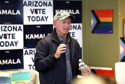Senator Mark Kelly Flagstaff visit