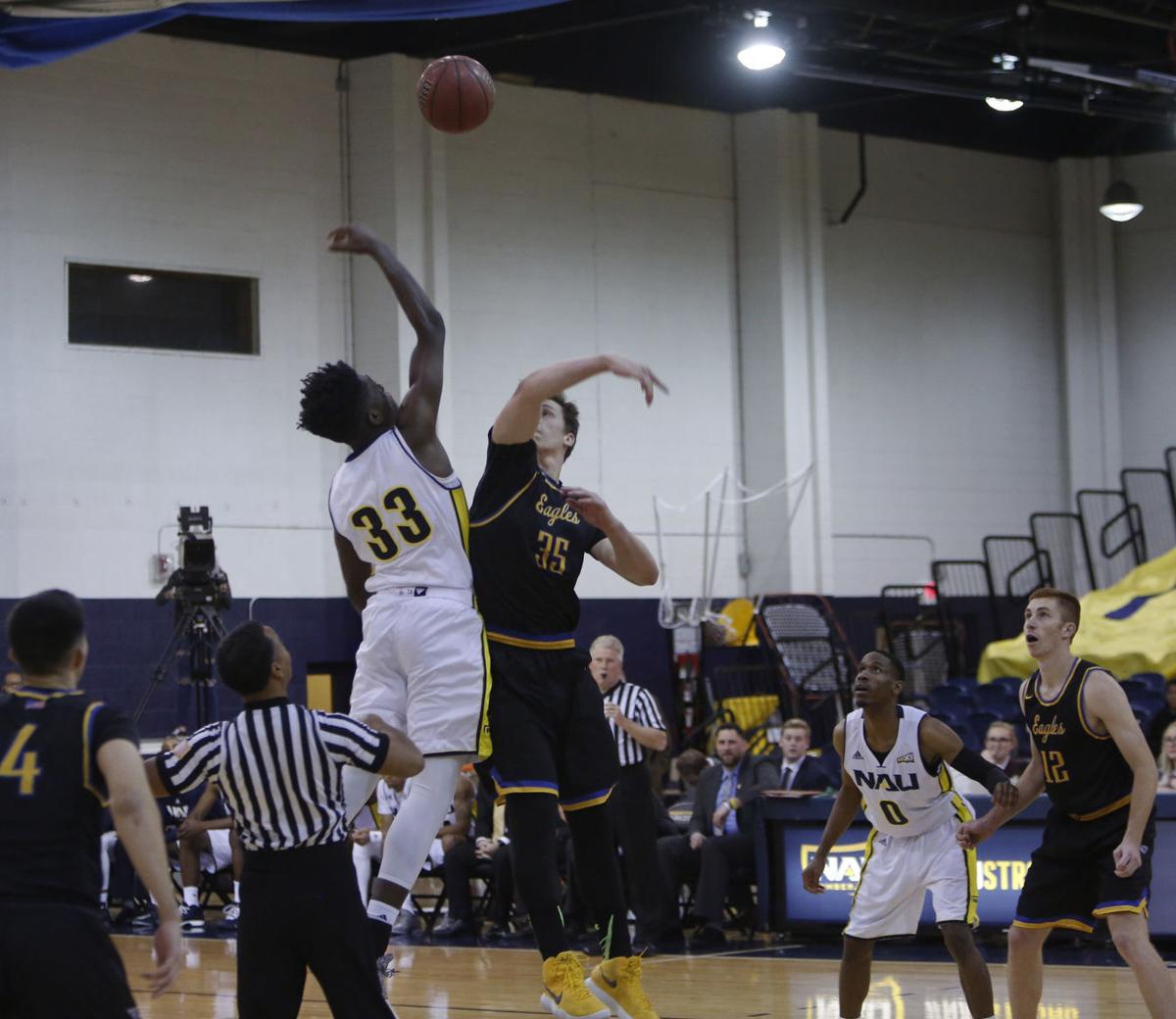 Embry Riddle Shocks Nau Men With 82 70 Victory Local
