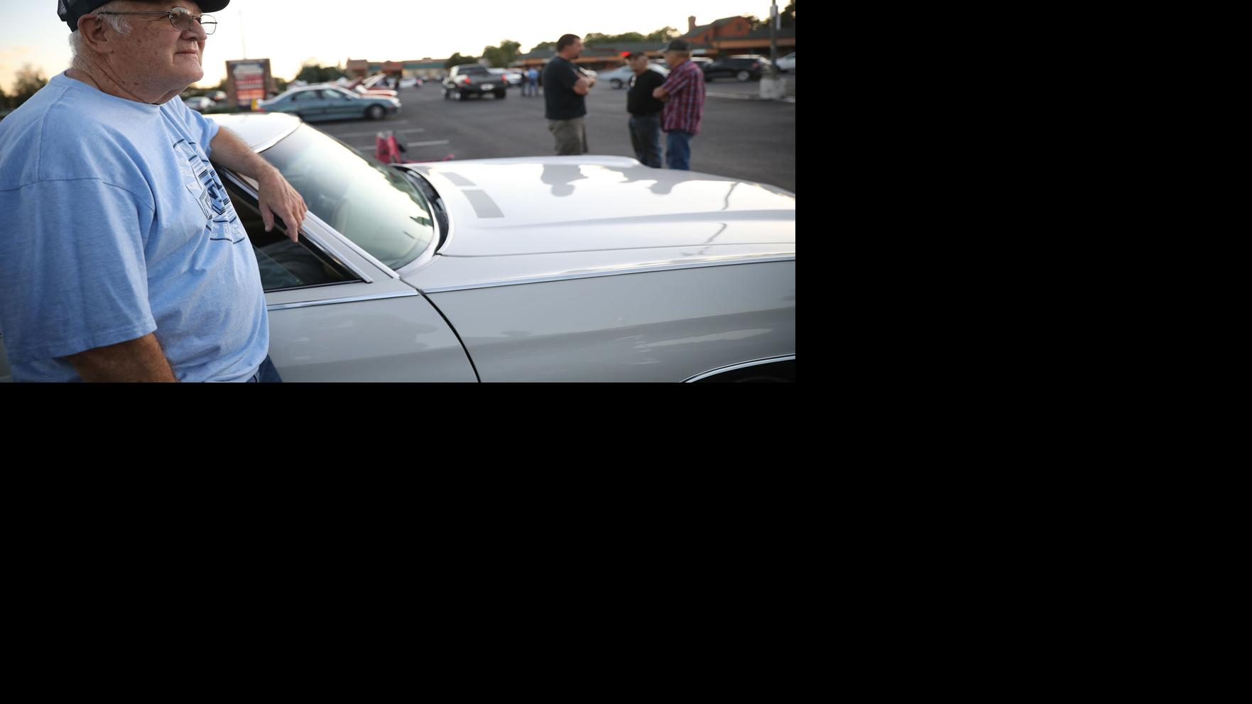 Flagstaff clubs gather for classic car shows, the coronavirus version