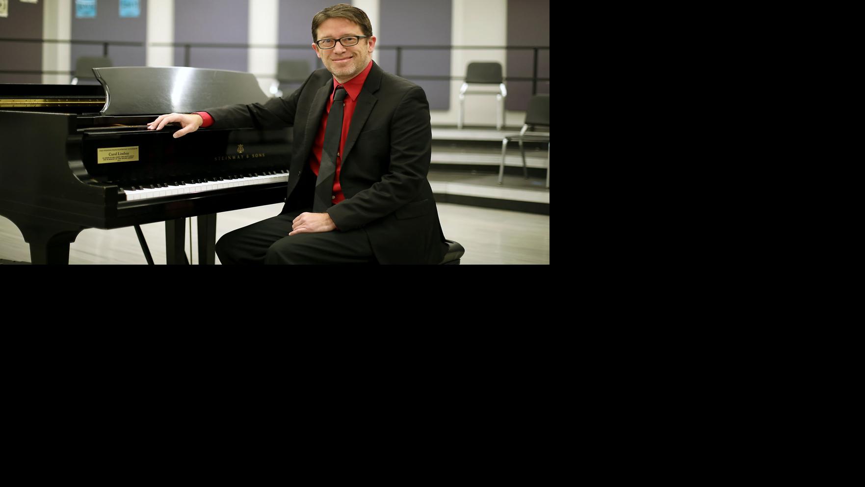 Singing in the holidays: NAU Holiday Dinner reaches 46th year with virtual performance