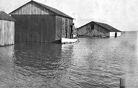Mormon Lake Az >> Flagstaff History: Deluge floods 26 homes, turns Country Club into 'pond' | Columnists ... Mormon Lake Az >> Flagstaff History: Deluge floods 26 homes, turns Country Club into 'pond' | Columnists ...