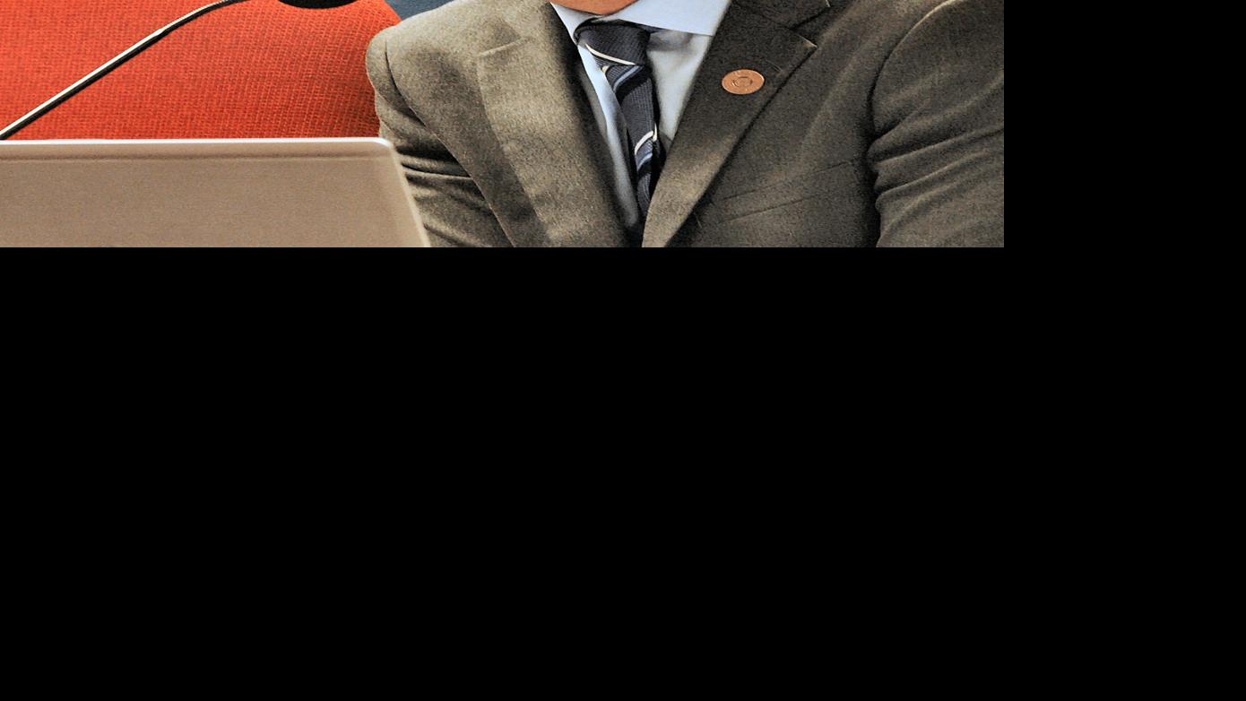 Lawmaker wants to allow nonlethal campus weapons