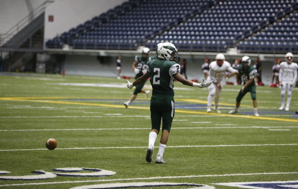 Flagstaff Football Falls In 32 28 Shootout To Glendale Loses