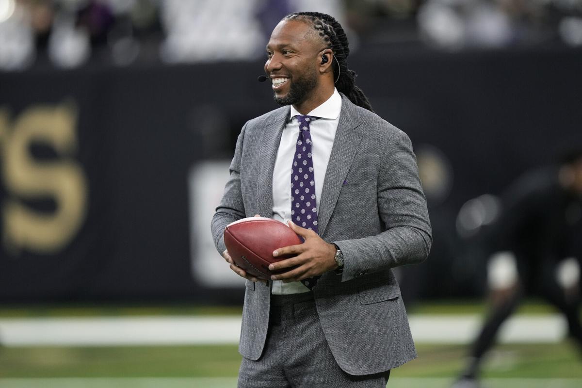 Larry Fitzgerald taking time for decision to play in 2019