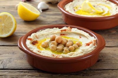 FOOD-HUMMUS-DMT