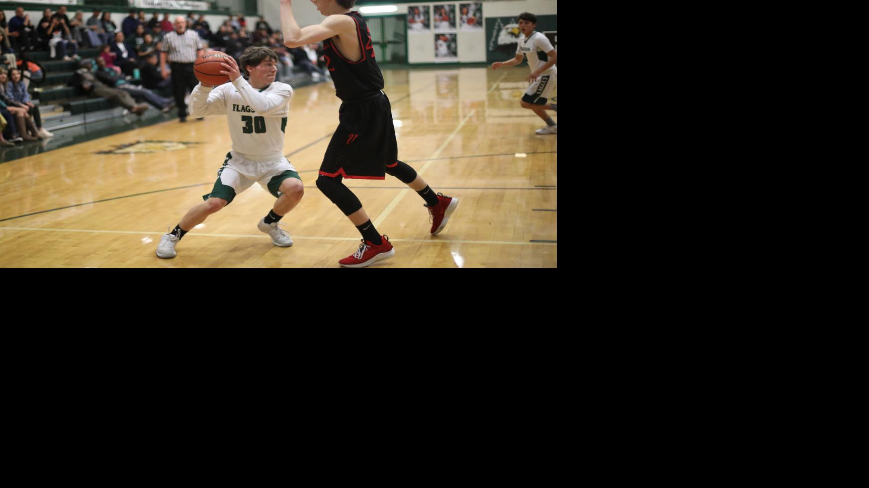 Flagstaff boys hoops comeback comes up short in 58-55 loss to Lee Williams