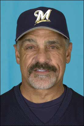 Lopes out as Brewers manager