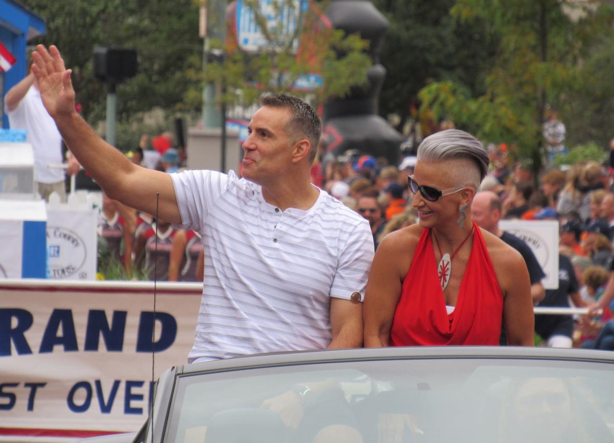 Warner S Implausible Path To The Pro Football Hall Of Fame Local