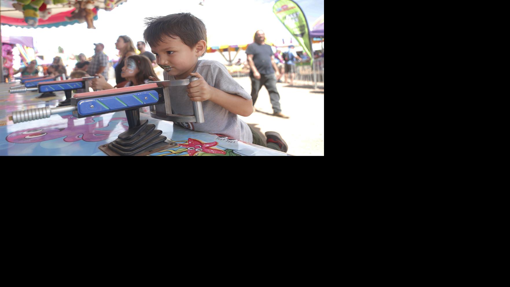 Coconino County Fair draws crowd as cars at Demolition Derby trade paint