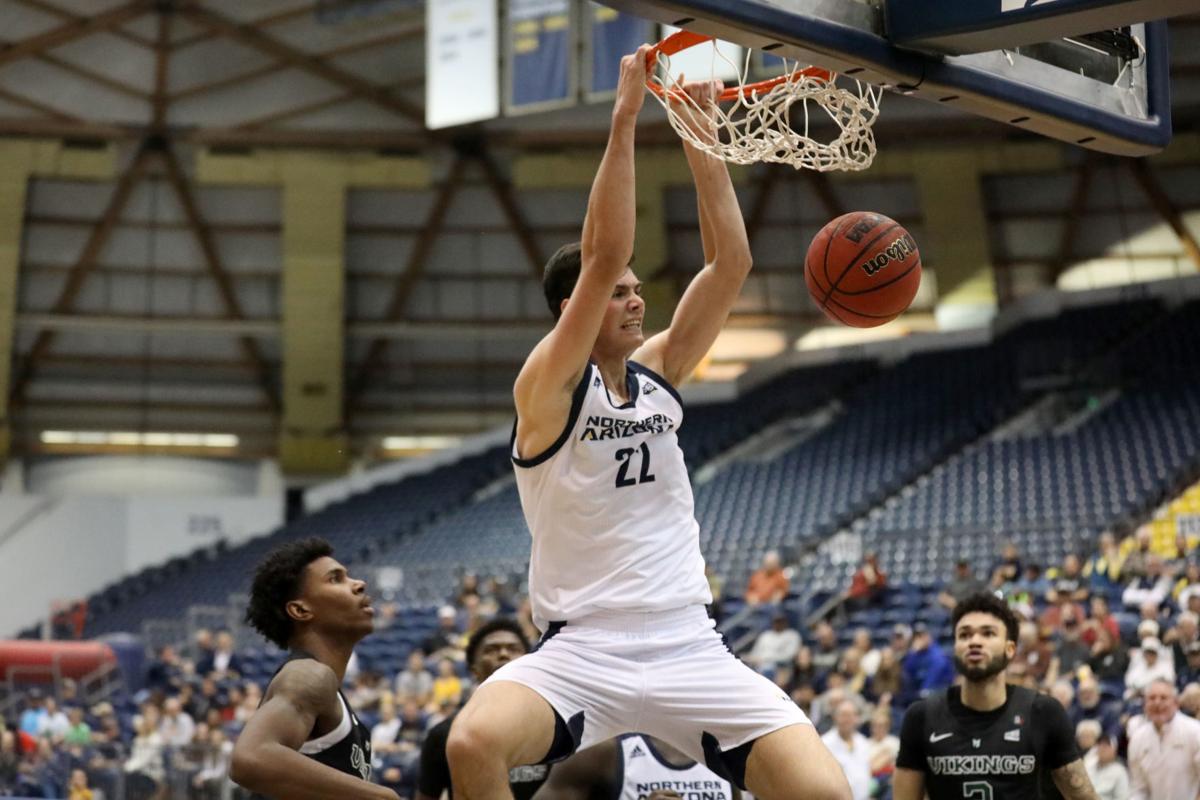 Nau Men S Hoops Wins In Exciting Fashion 84 82 Over Portland