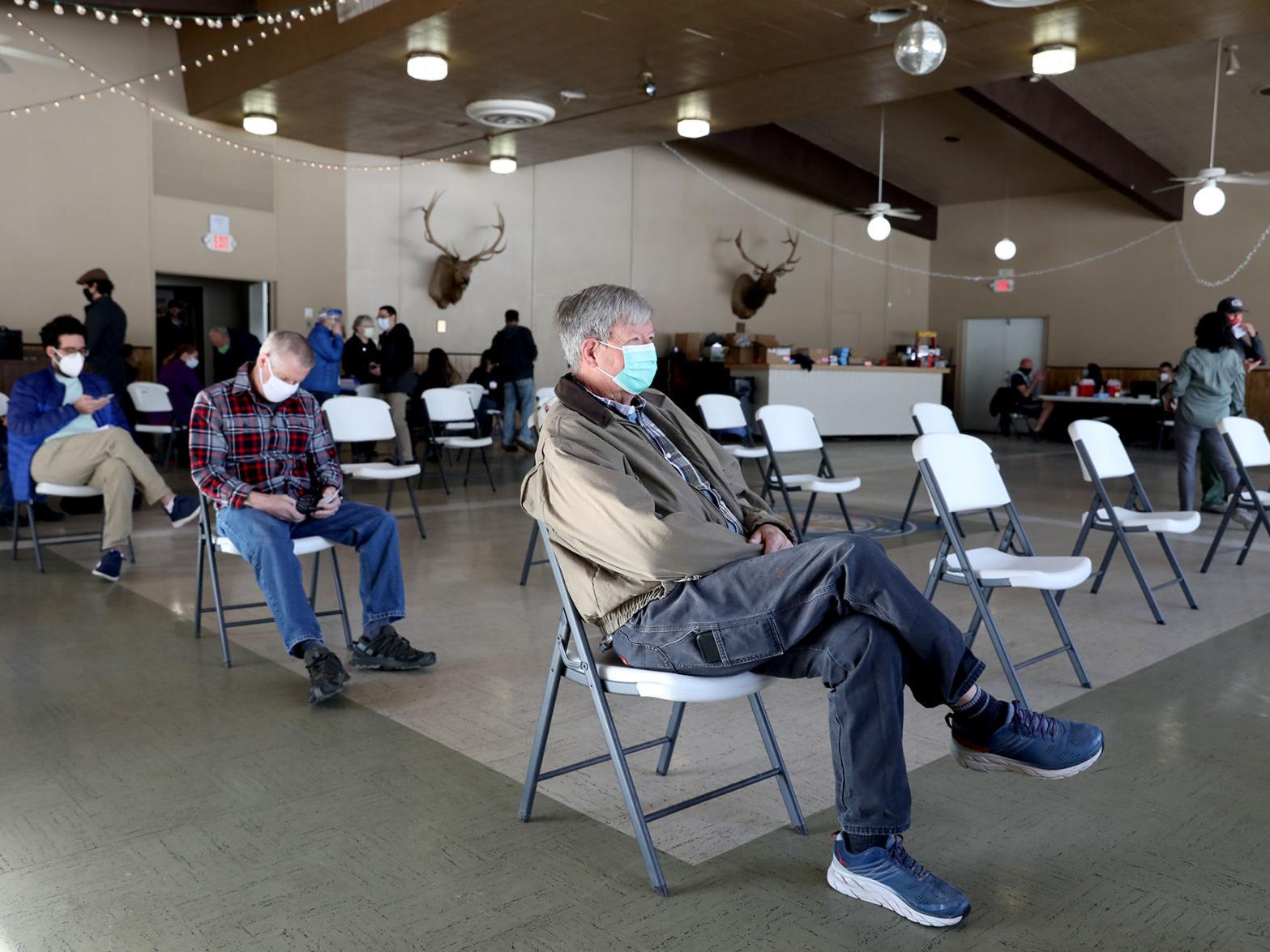 Northern Arizona Healthcare S Elks Lodge Clinic In Flagstaff Scales Efforts To 750 Daily Vaccinations Local Azdailysun Com Northern Arizona Healthcare S Elks Lodge Clinic In Flagstaff Scales Efforts To 750 Daily Vaccinations Local Azdailysun Com
