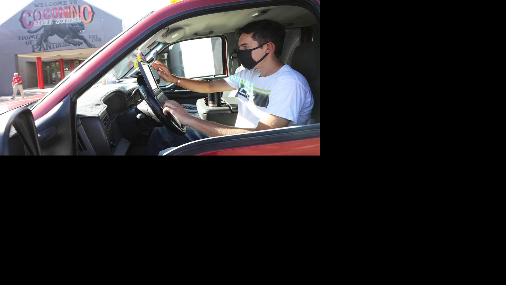 Flagstaff high schoolers hold &lsquo;Reverse Ditch Day&rsquo;