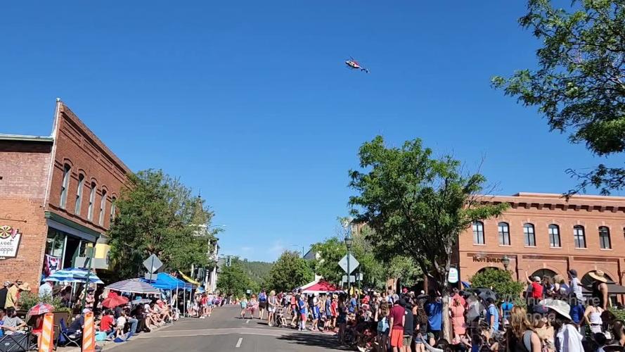 Gallery Heroes line the streets of Flagstaff during July Fourth parade
