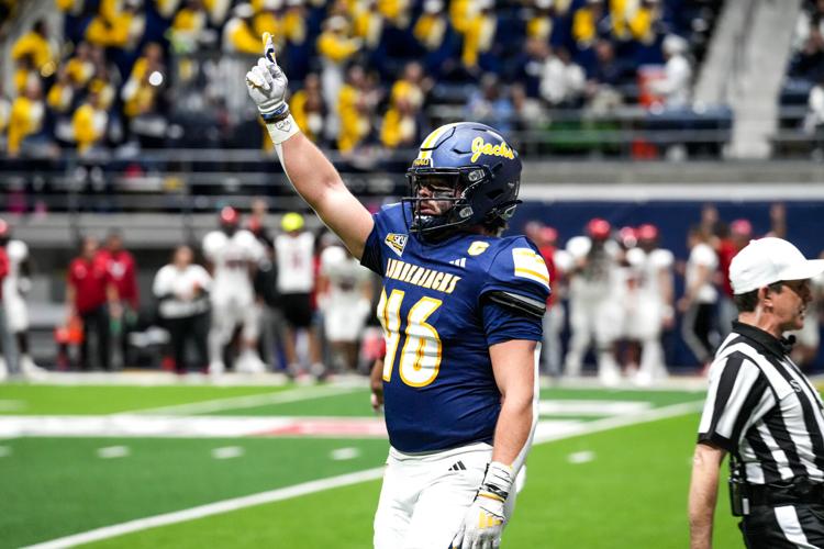 NAU's Tommy Ellis