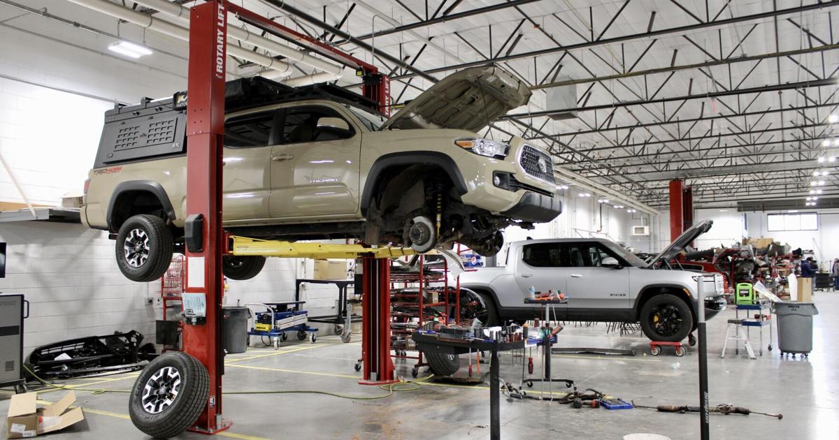 Flagstaff Collision Center stays up to date in technology race for customers