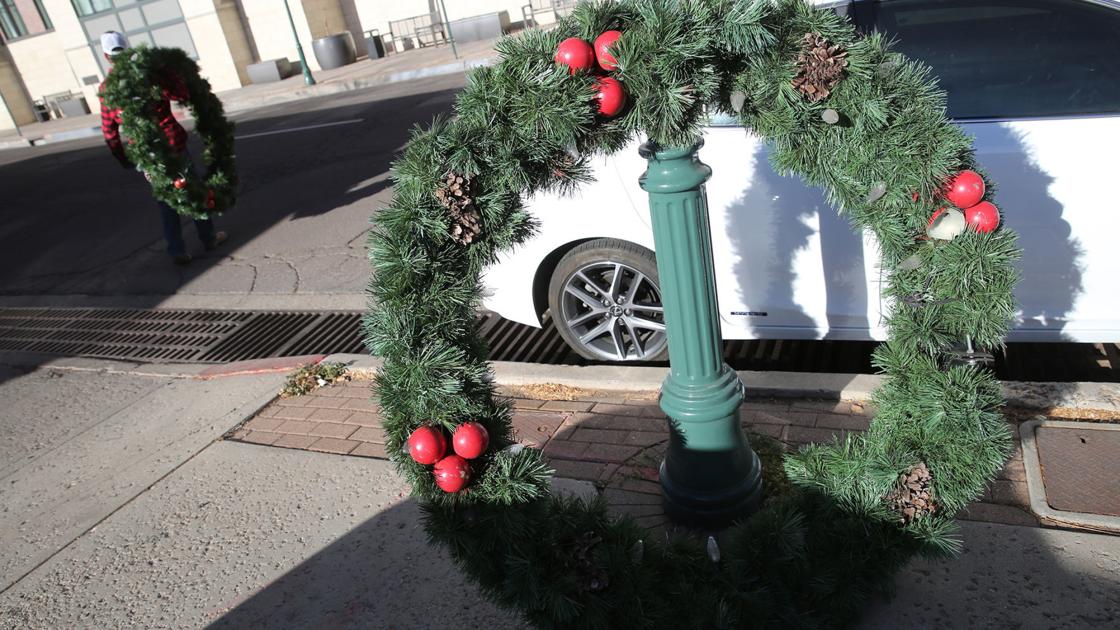 Photo Gallery Flagstaff Celebrates Christmas 2017 Local Azdailysun Com