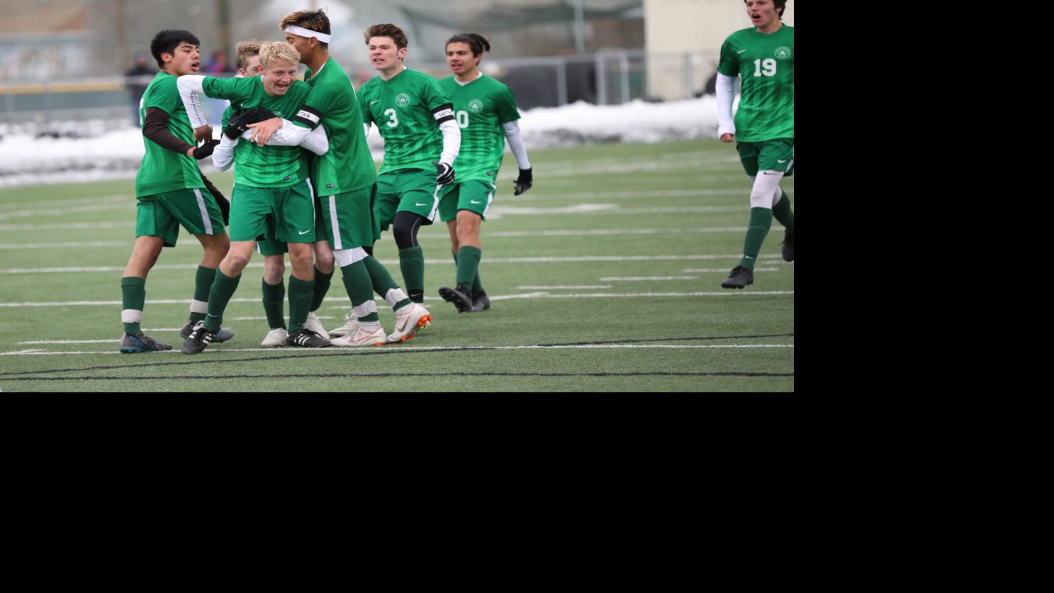 FHS boys, girls soccer clubs host quarterfinal matches of state tourney Tuesday