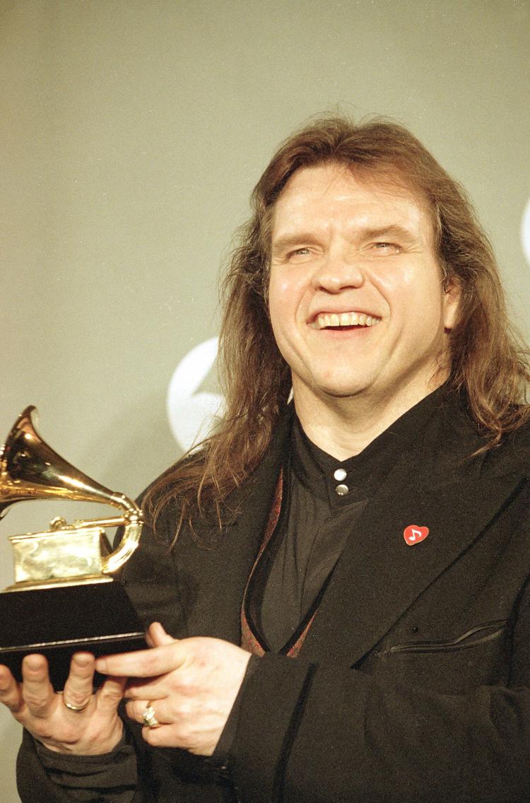 Photos Meat Loaf, '70s musical icon, says accident prevents him from