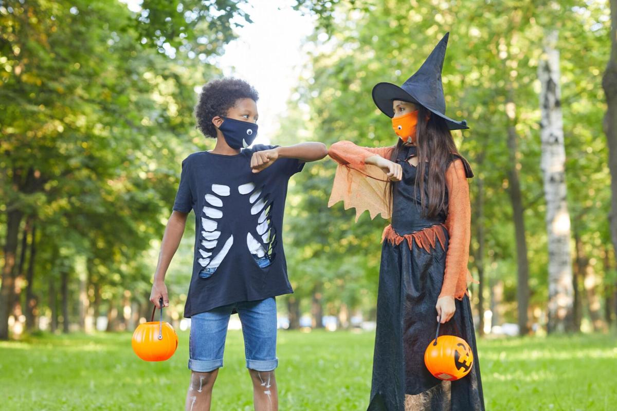 Trick Or Treating Costume Masks And Halloween Parties Discouraged By Cdc This Year National Azdailysun Com