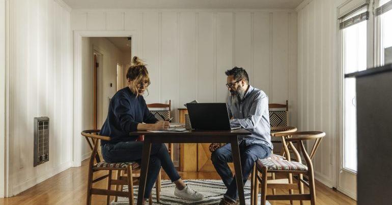 How Your Parents’ Debt Could Outlive Them | Smart Change: Personal Finance How Your Parents’ Debt Could Outlive Them | Smart Change: Personal Finance