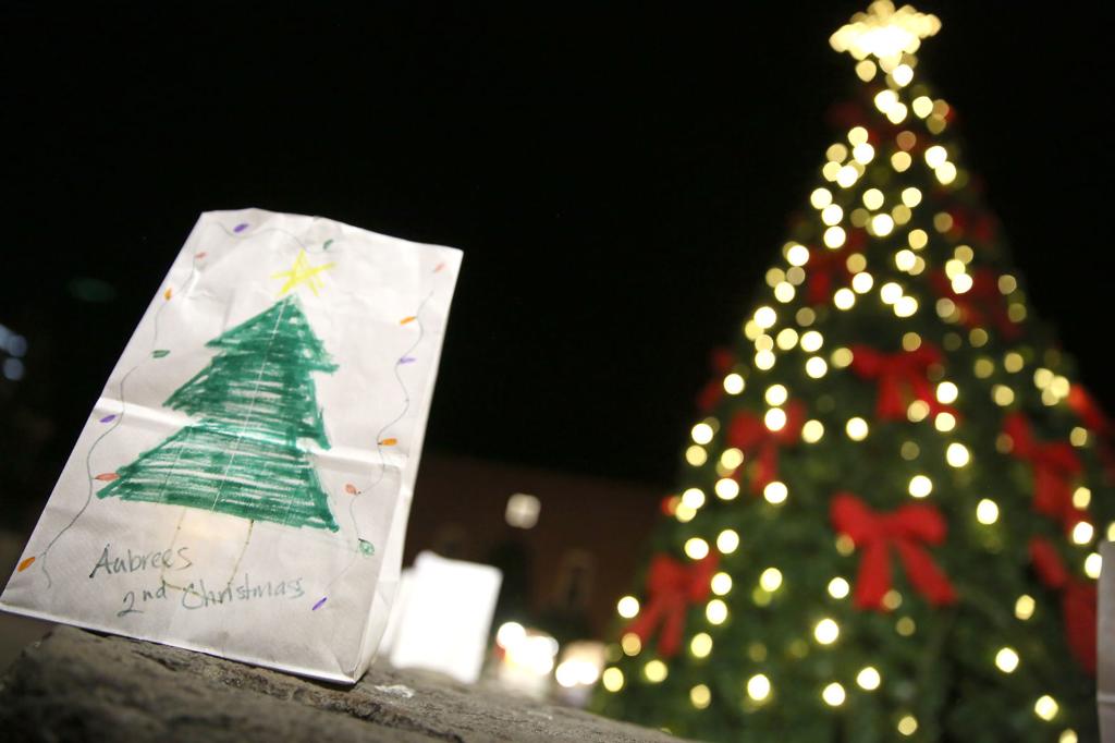 Photo Gallery Flagstaff Celebrates Christmas 2017 Local Azdailysun Com